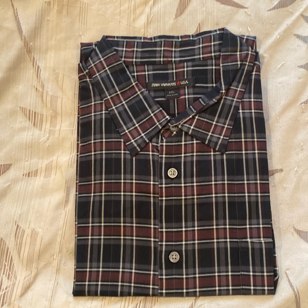 John Varvatos men’s shirt.